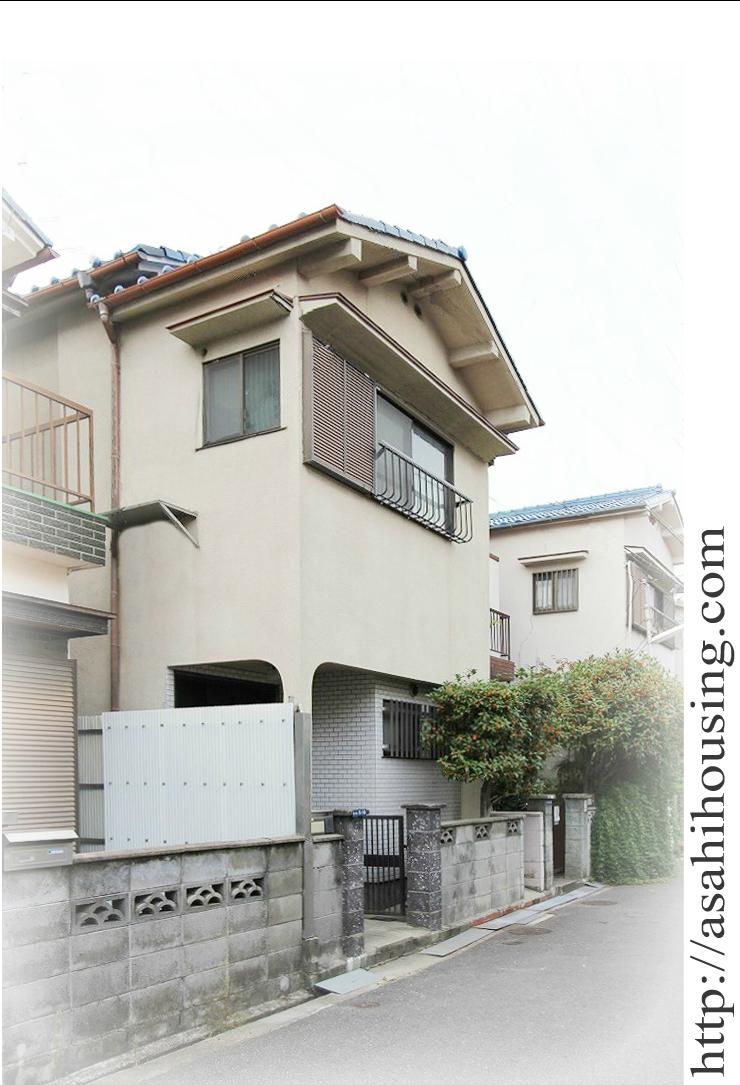 Local appearance photo. Local (11 May 2013) Shooting