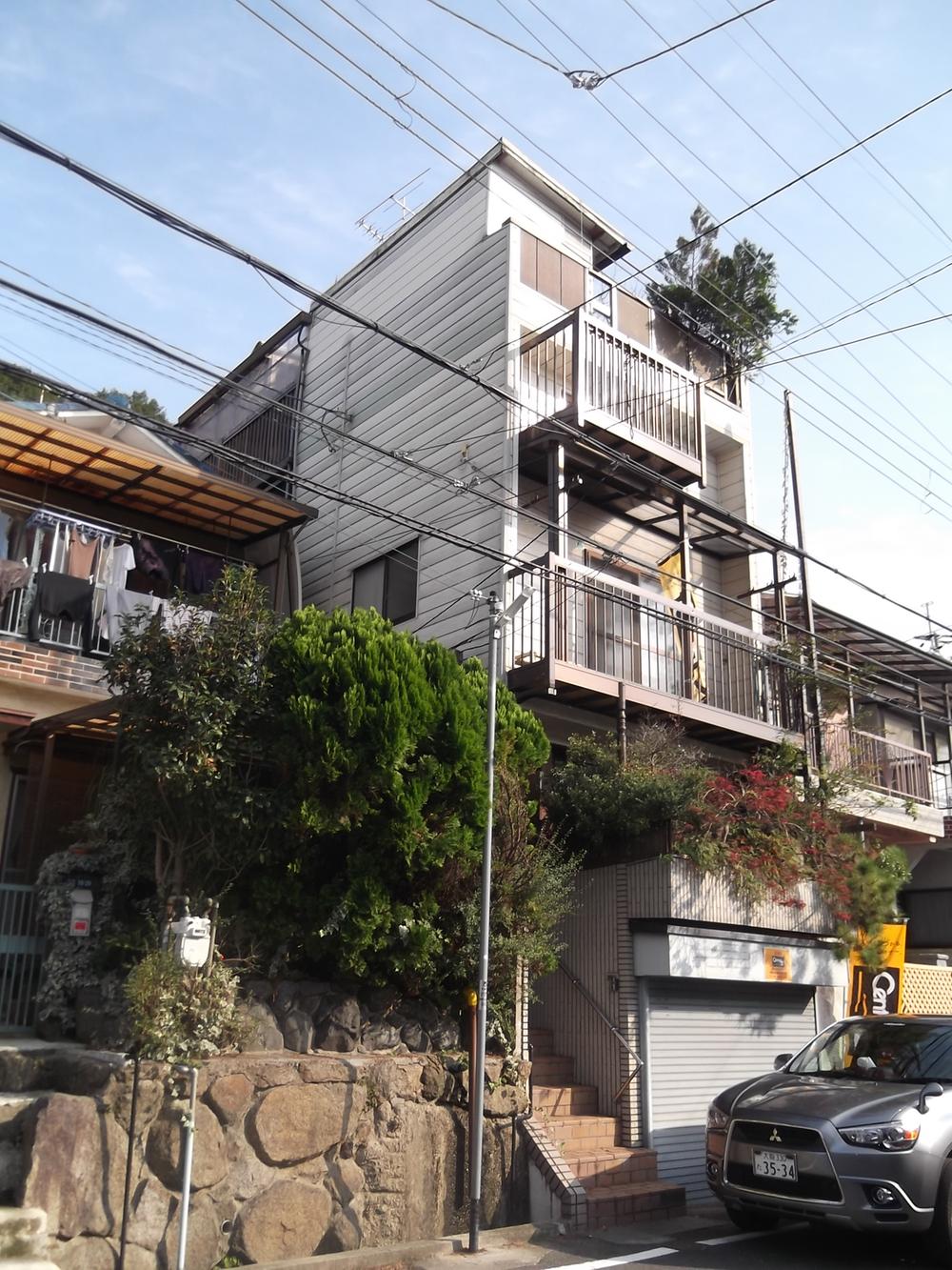 Local appearance photo. It is very fine appearance