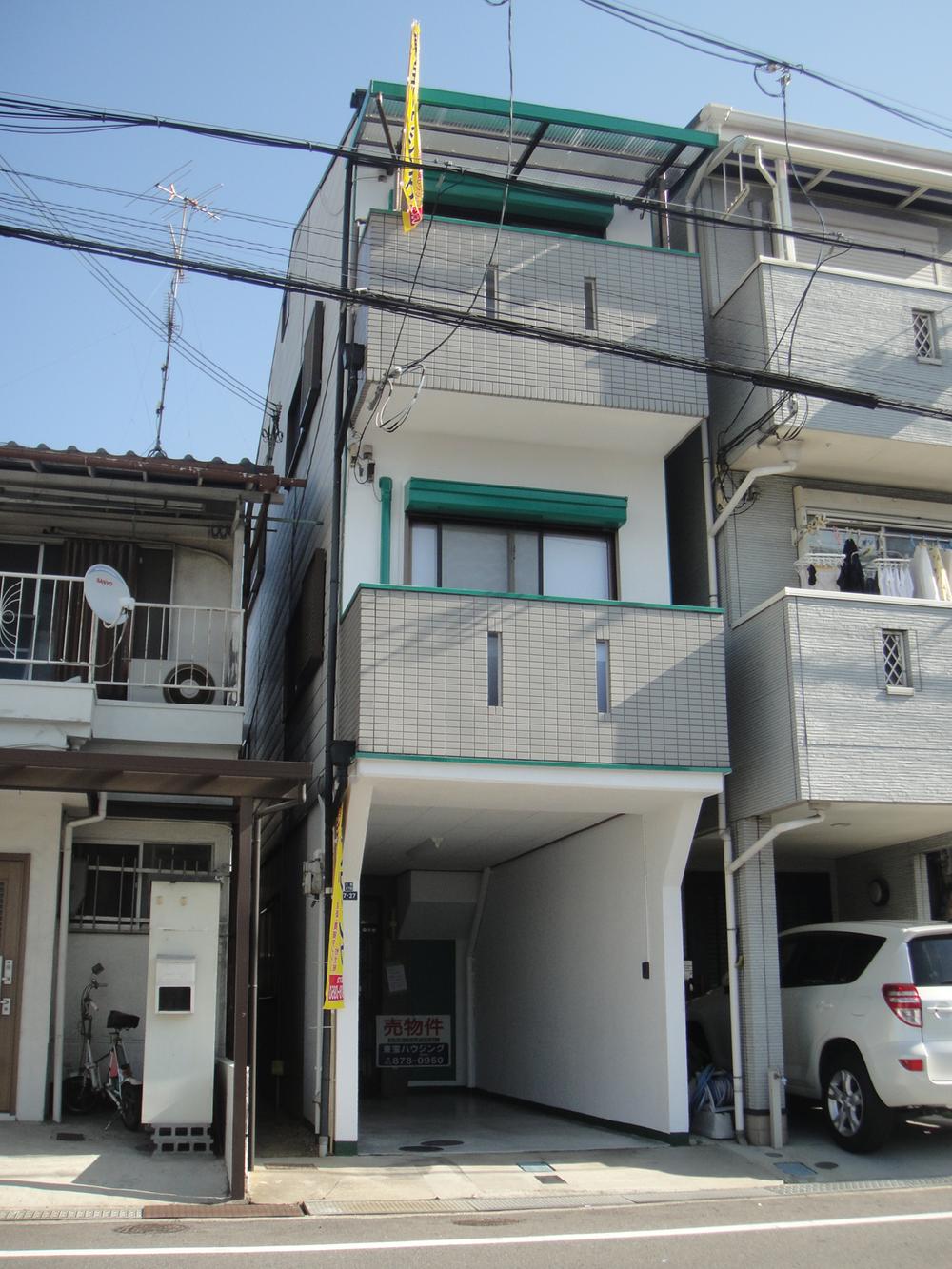 Local appearance photo. Now clean and renovation! 