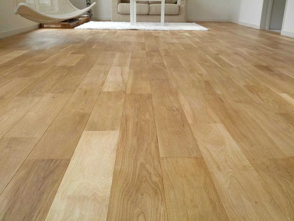 Living. Solid Oak ・ Flooring