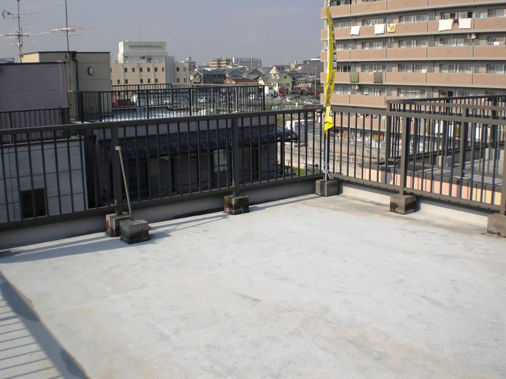 Balcony. Local (11 May 2013) Shooting