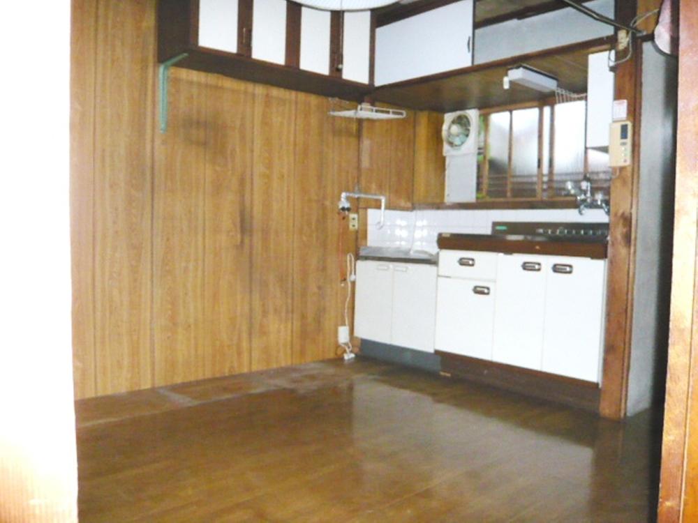 Kitchen. Indoor (March 2013) Shooting