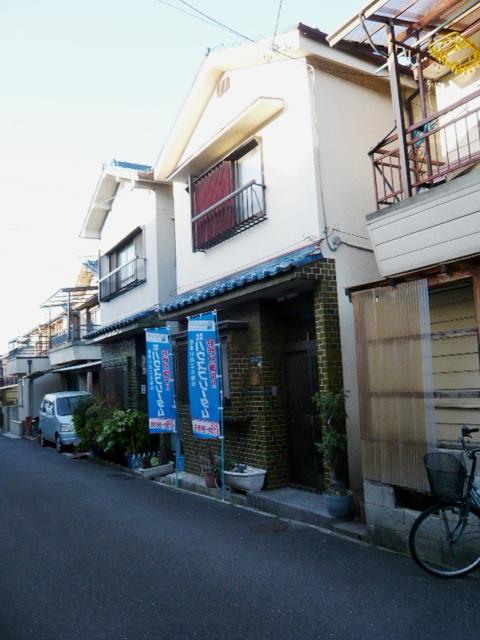 Local appearance photo. Local (March 2013) Shooting