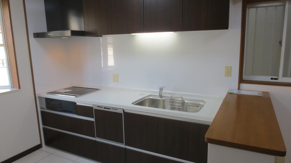 Kitchen. It had made with a dishwasher system Kitchen.