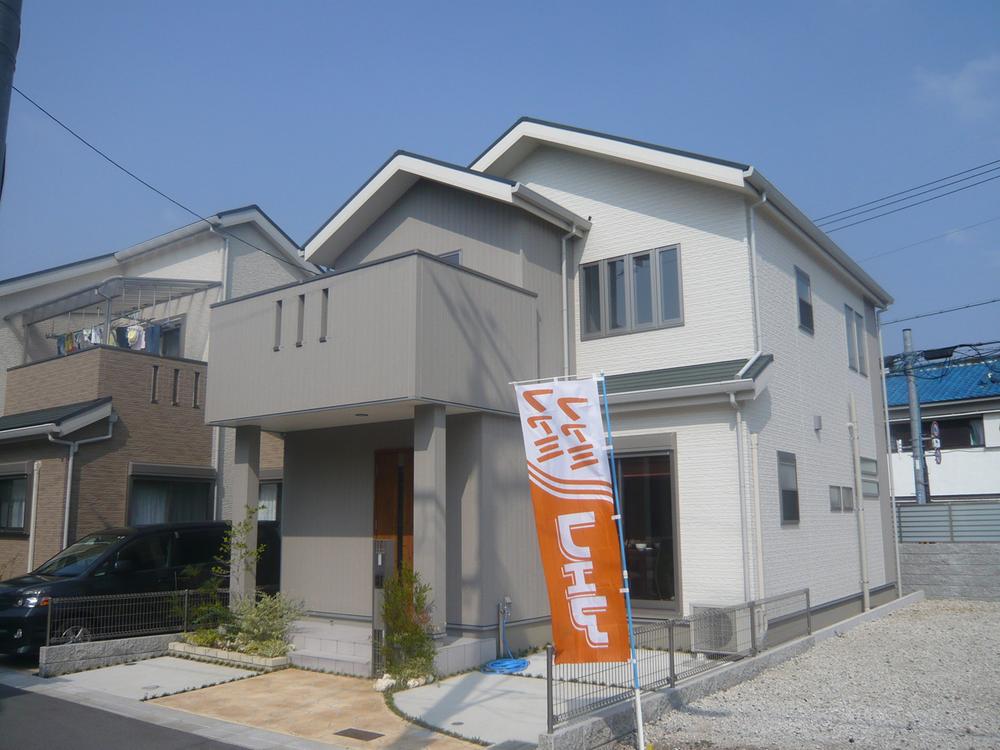 Rendering (appearance). Local model house