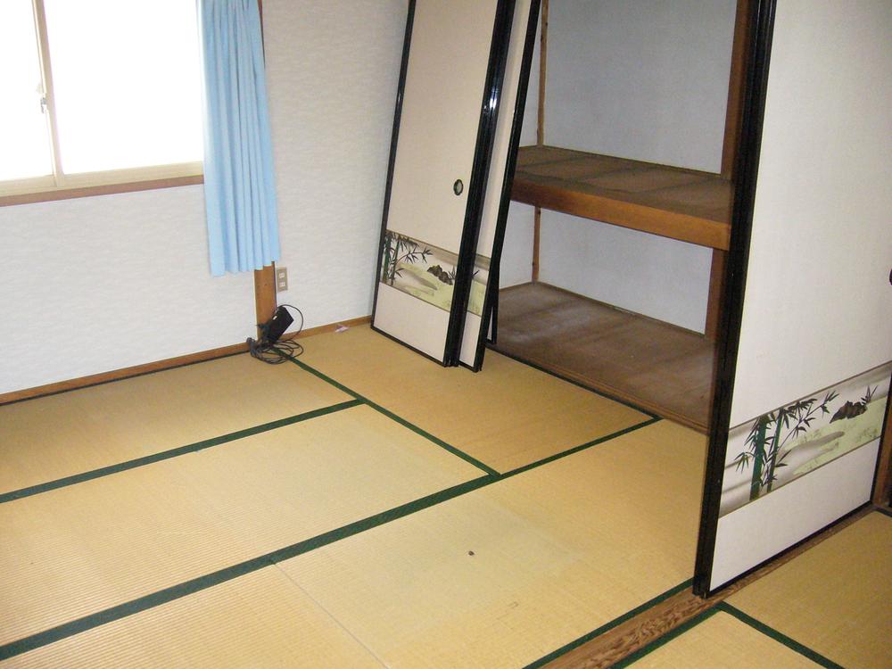 Non-living room. Indoor (10 May 2013) Shooting