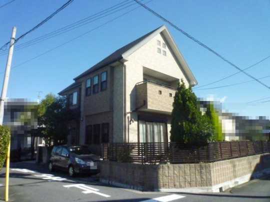 Local appearance photo. Southwest angle house!