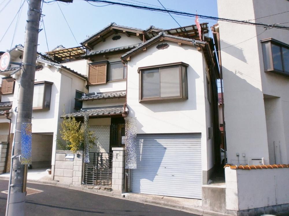 Local appearance photo. Good day in the east