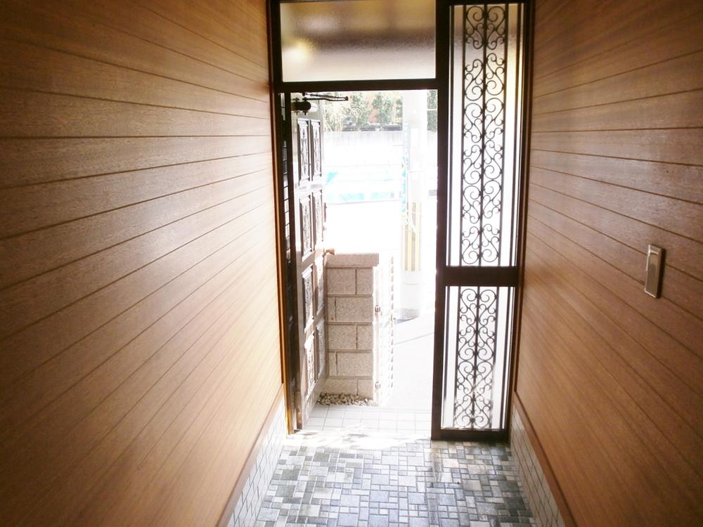 Entrance. Entrance sunny