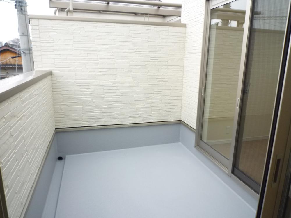 Balcony. South-facing balcony