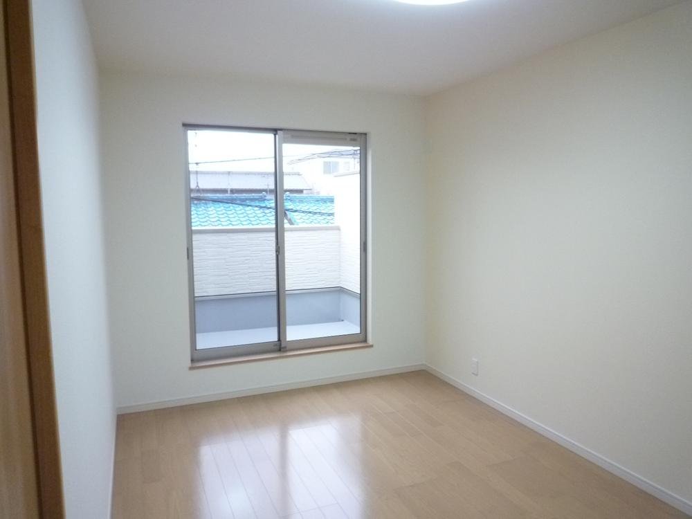 Non-living room. Bright Western-style