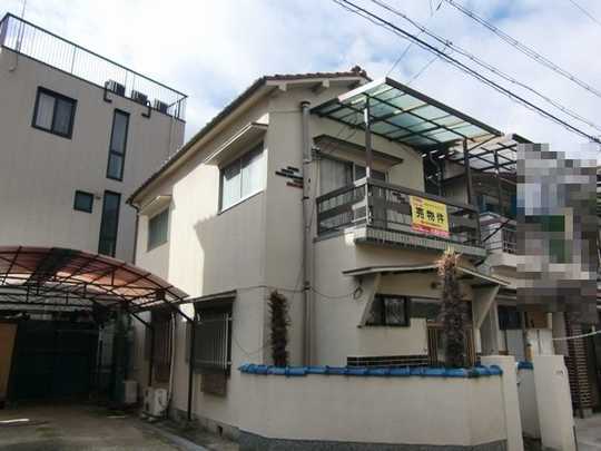 Local appearance photo. The building is the appearance. 