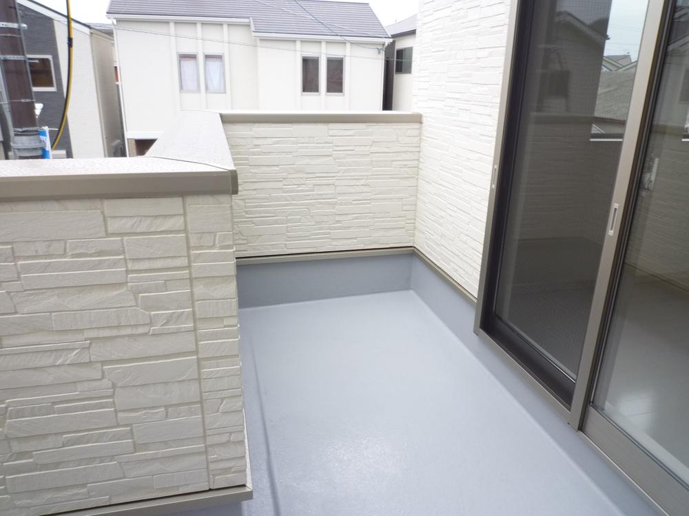 Balcony. South-facing balcony