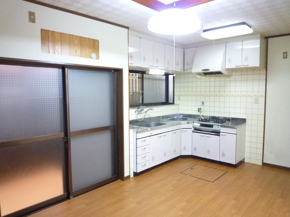 Living. Living floor Chokawa already