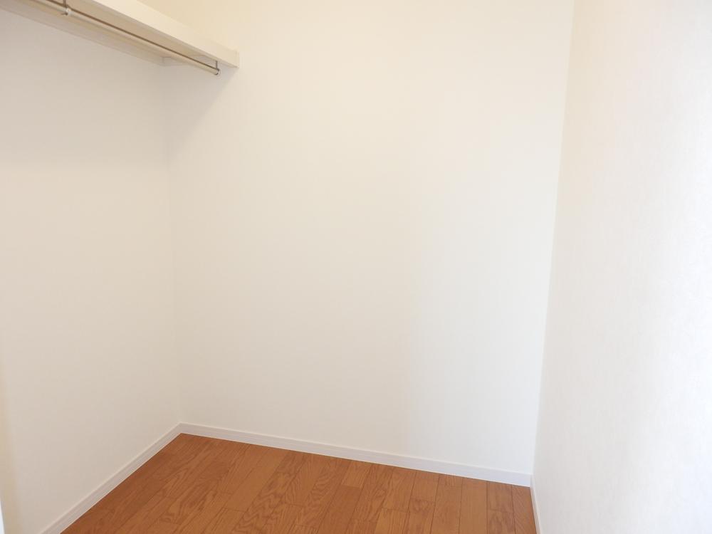 Receipt. Walk-in closet!