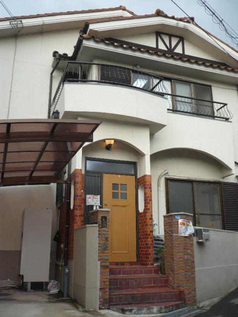 Local appearance photo