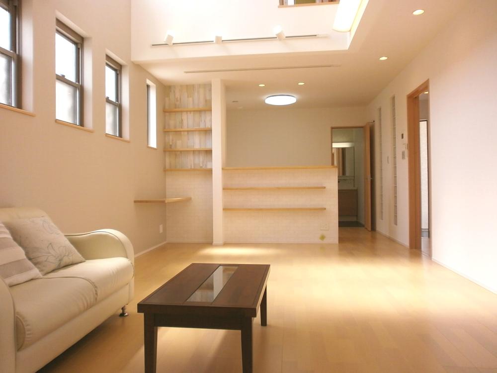 Local model house photo