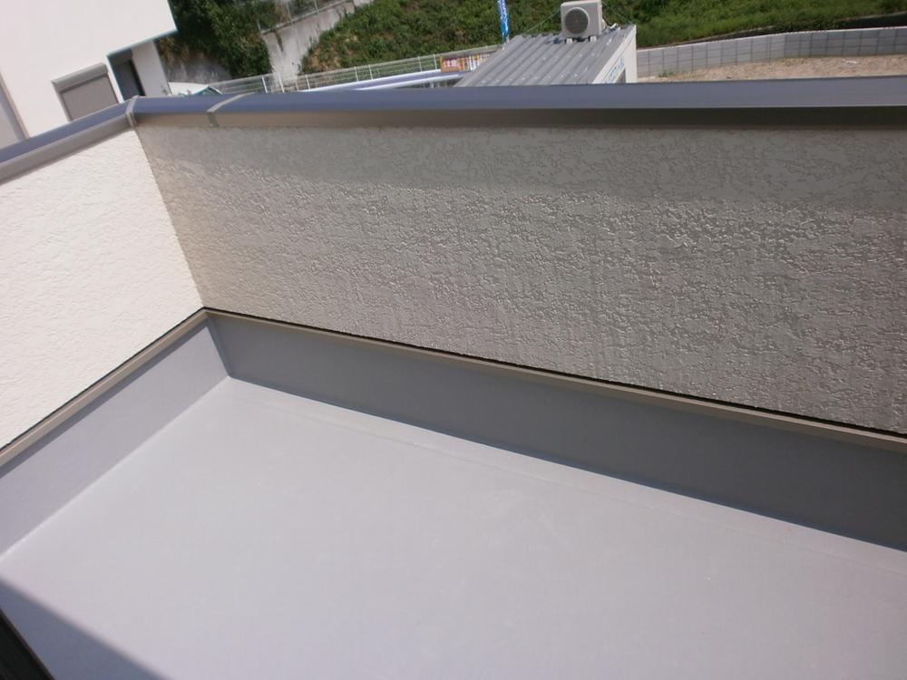 Balcony. Local model house photo