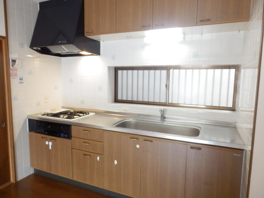 Kitchen. System kitchen. 