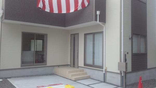 Local photos, including front road