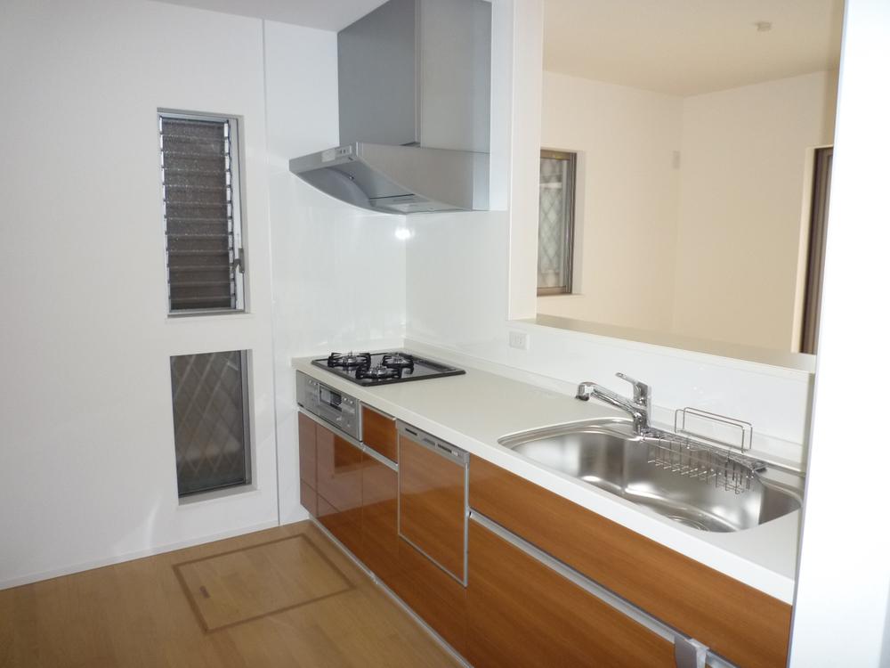 Kitchen. The kitchen is Rikushiru