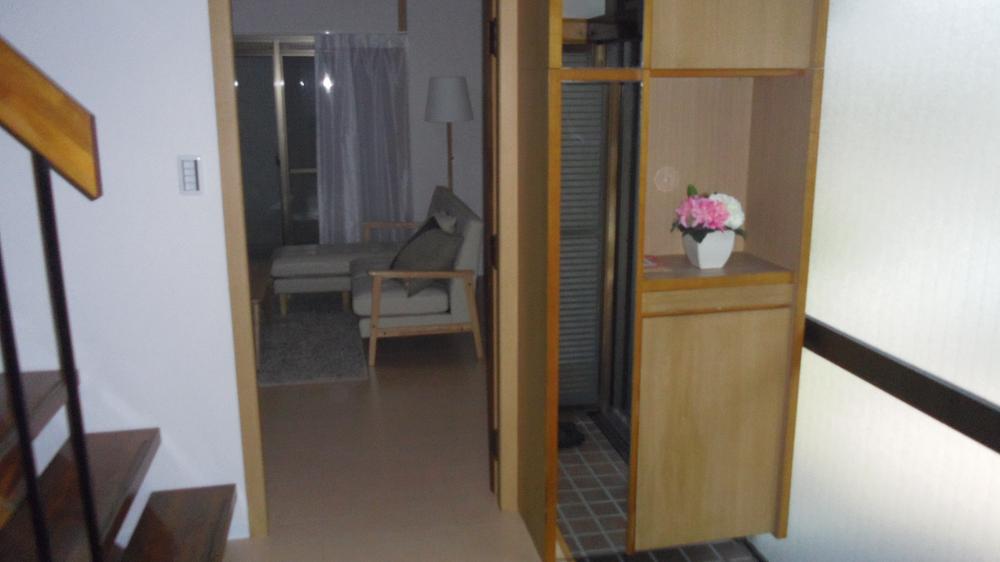 Receipt. It will be the entrance of the shoes BOX.