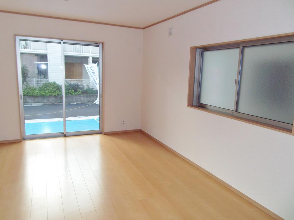 Living. 15.5 Pledge of living, And spacious.