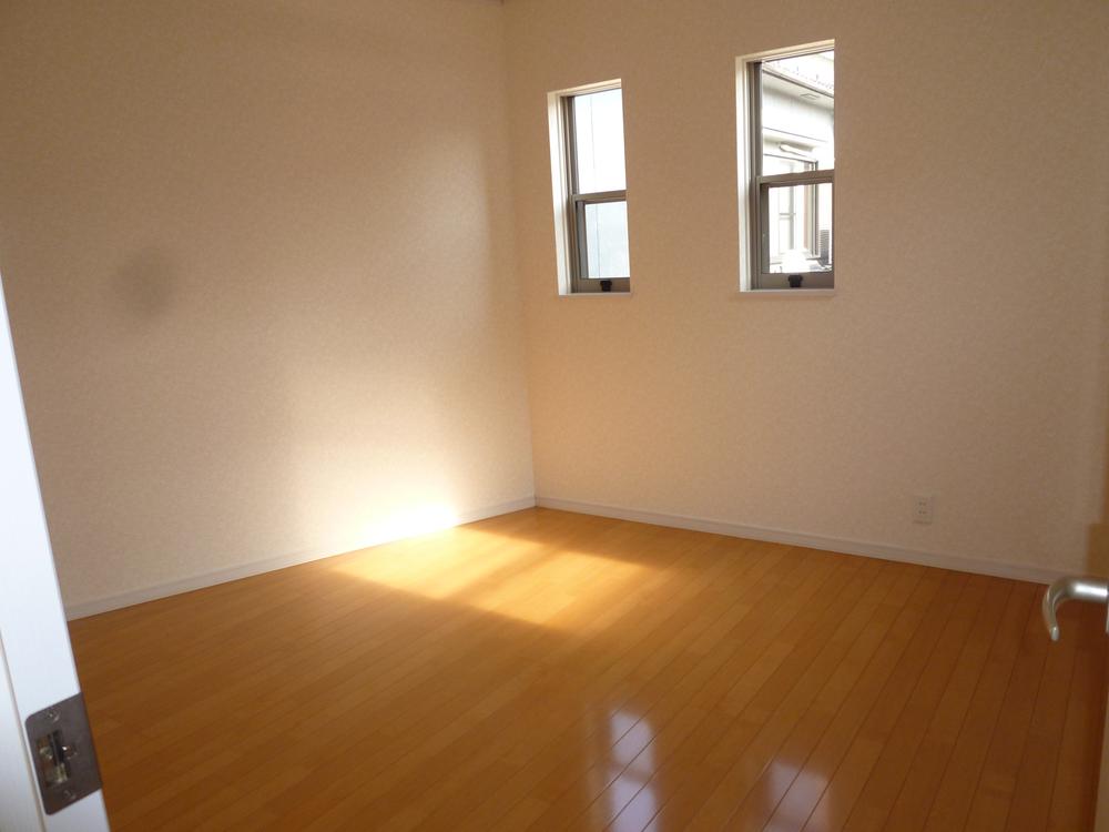 Non-living room. In the bedroom