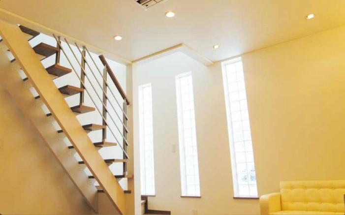 Building plan example (Perth ・ Introspection).  [Construction Case] By connecting the stairs to the living room, Family gathered naturally, Let's build a unceasing home of the conversation.