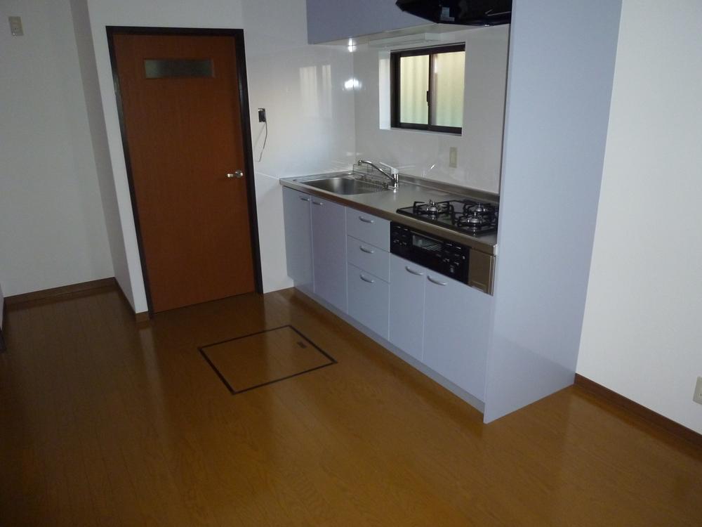 Living. Spacious living is easy to use is you really want. 