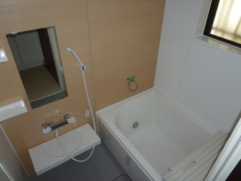 Bathroom. Bathing is already replacement Please relax comfortably. 