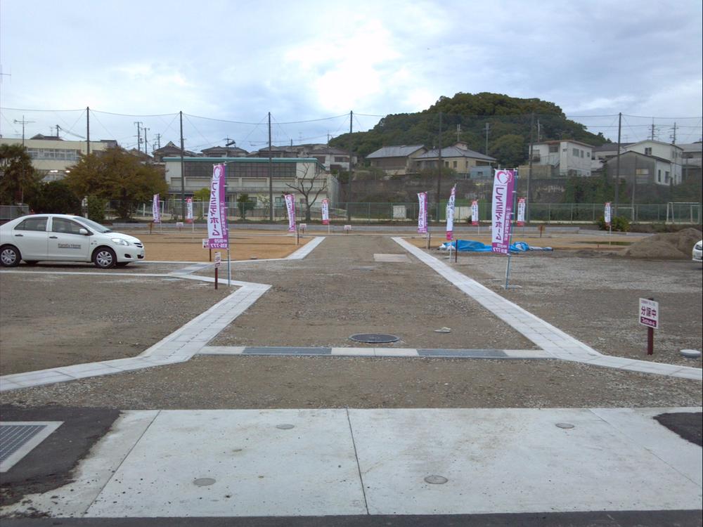 Local land photo. Large subdivision of the site appearance all 15 compartments