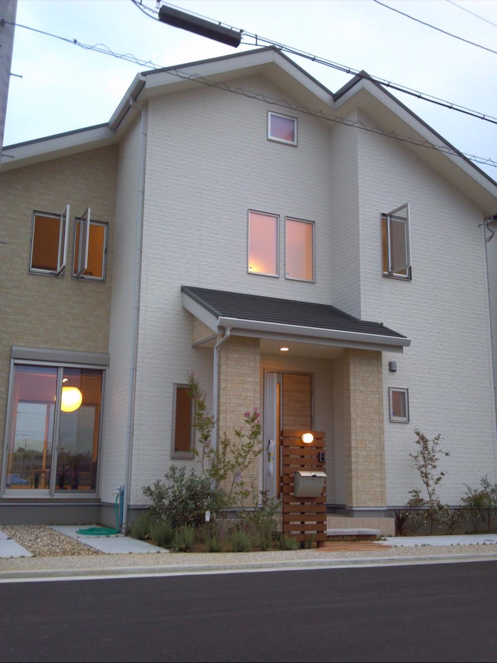 Model house photo. Model house 1