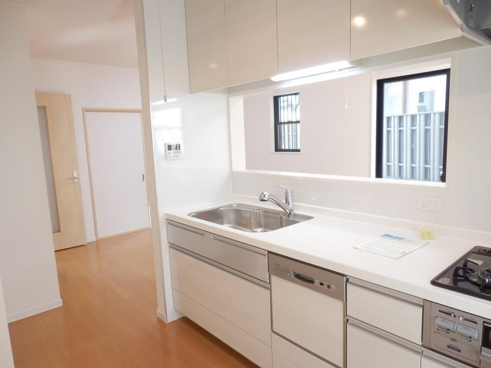 Kitchen. This is the feeling when viewed from the kitchen