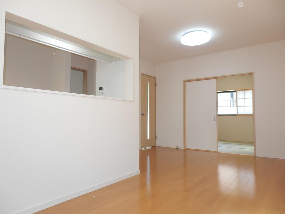 Living. Living is like this!