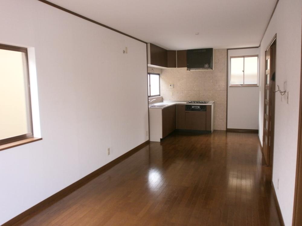 Living. Living 12.7 Pledge