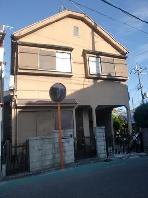 Local appearance photo. The building is the appearance.