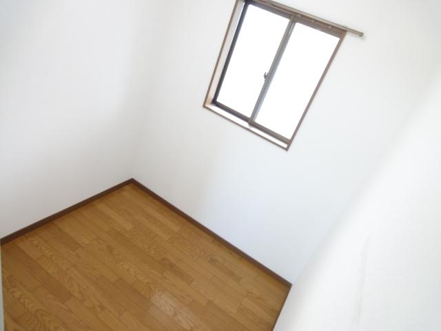 Receipt.  ◆ Walk-in closet (Western-style 7.24 Pledge) ◆ 