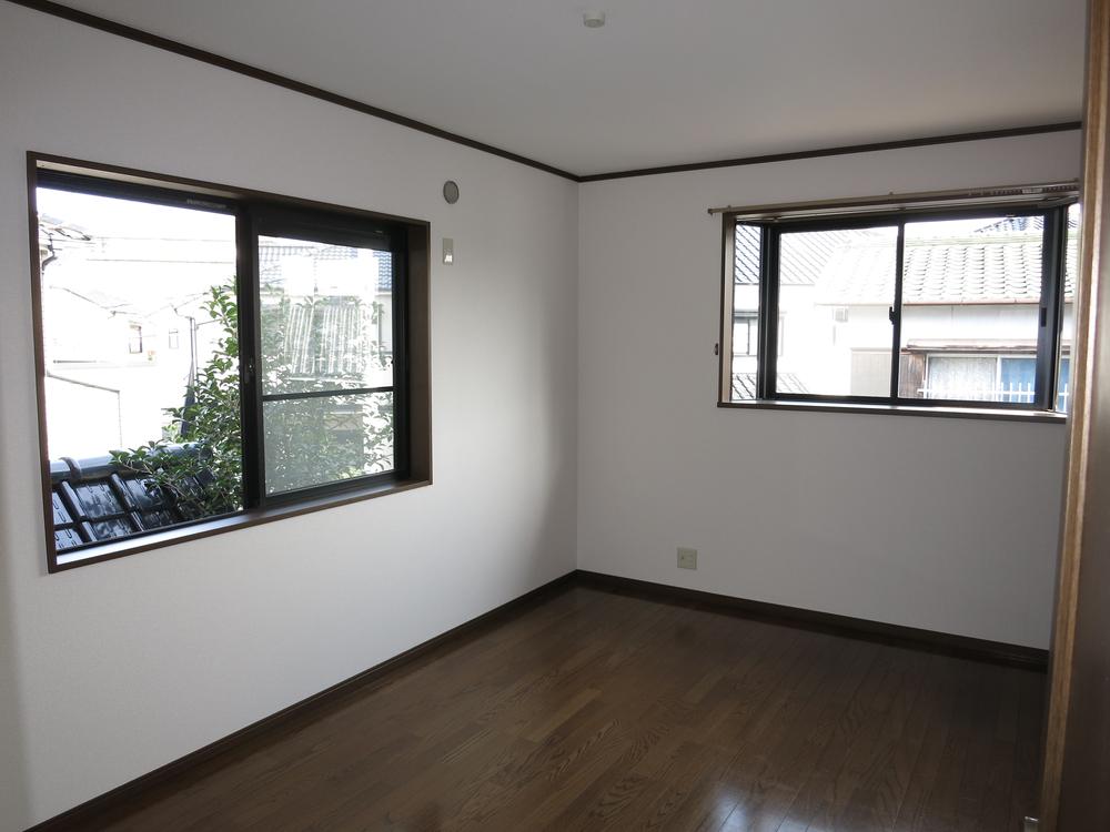 Non-living room. Indoor (11 May 2013) Shooting