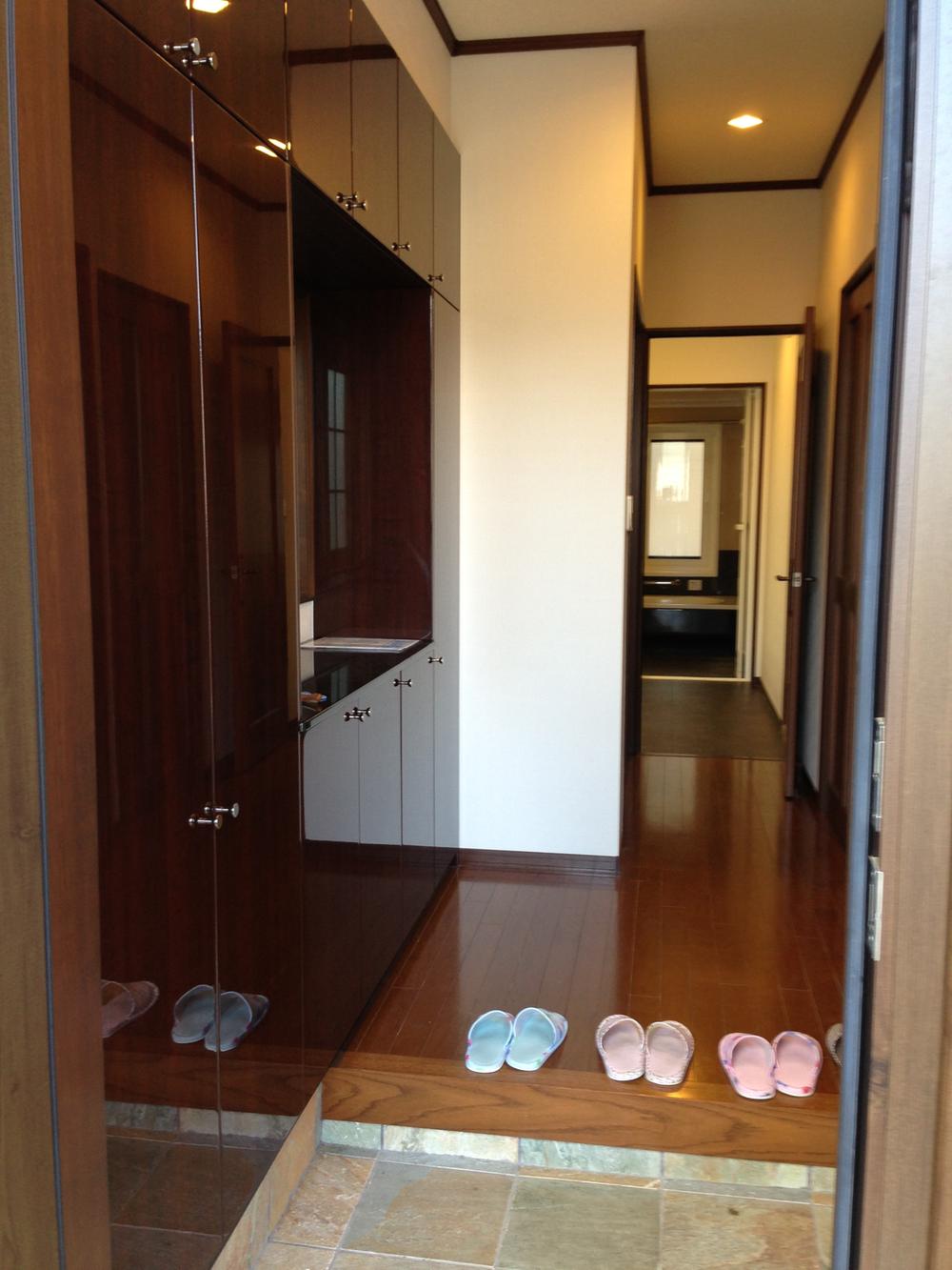 Entrance. Local (January 2013) Shooting