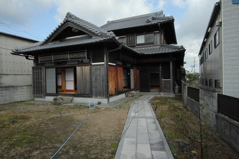 Local appearance photo