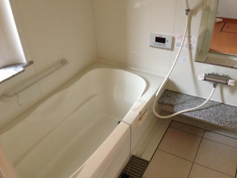 Bathroom. Indoor (June 2013) Shooting