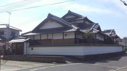 Local appearance photo. This appearance. 