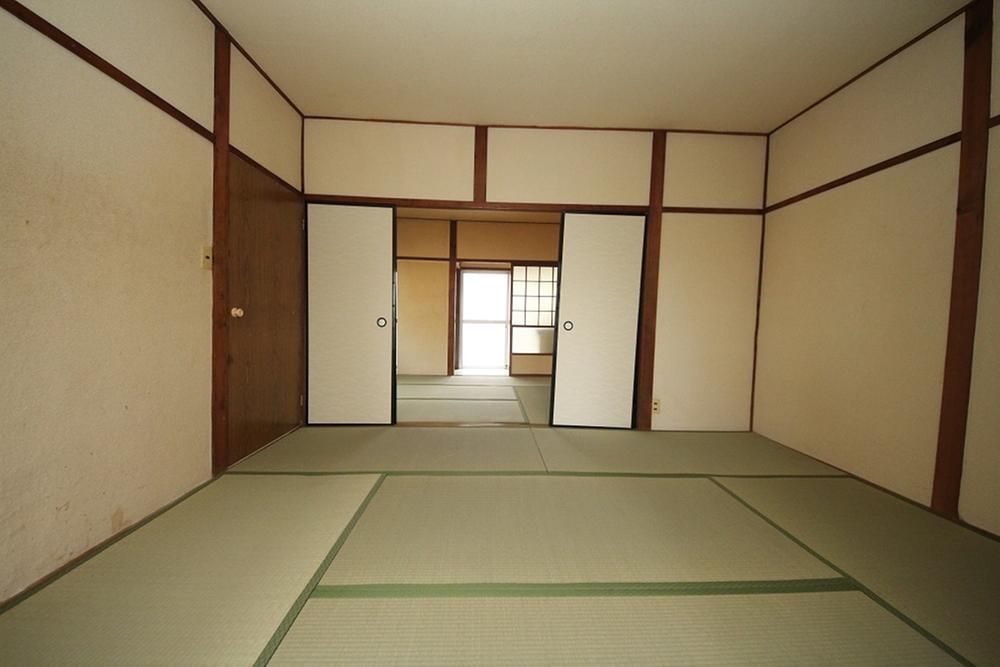 Non-living room. Japanese style room