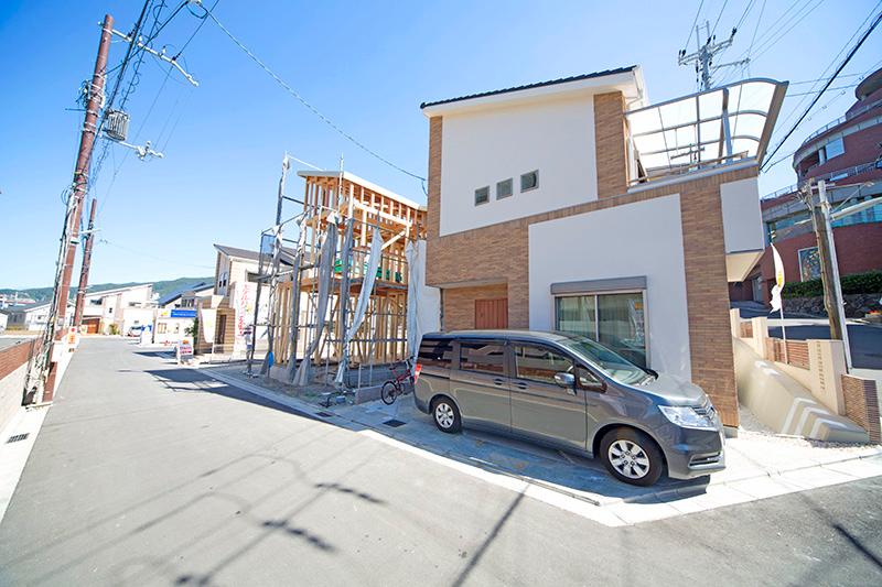 Local photos, including front road. Local (September 2013) Shooting