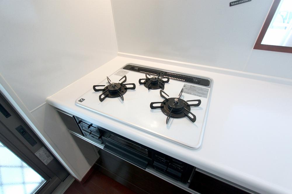 Other Equipment. ■ kitchen Stove