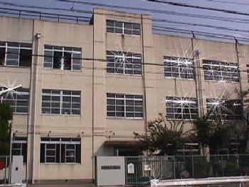 Primary school. 190m to Garden Elementary School