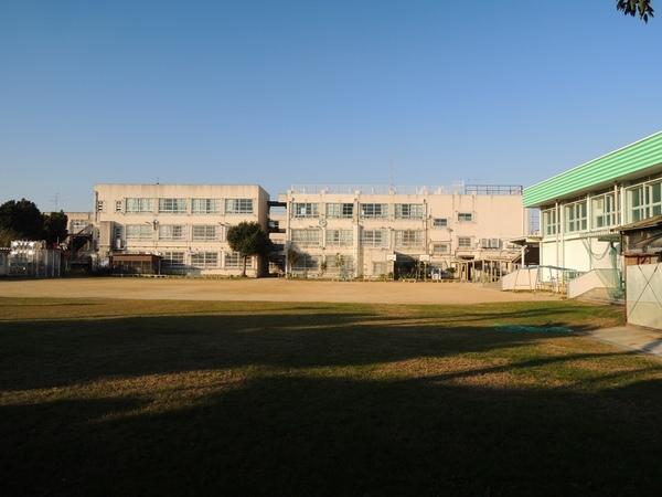 Other. Kosaka 431m until junior high school 6 mins