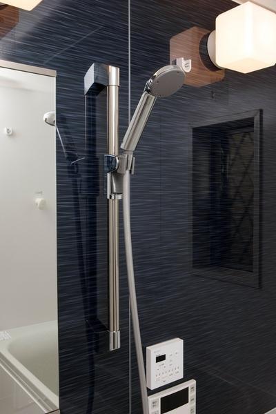 Bathroom. It may be the design of the bus of the shower. It will be fun bath.