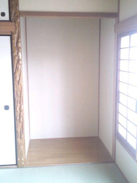 Other introspection. Indoor (September 2013) Shooting